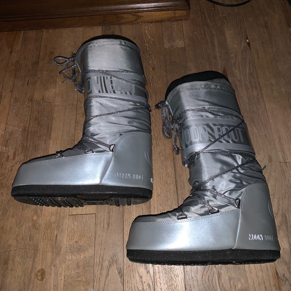 ORIGINAL MOON BOOTS